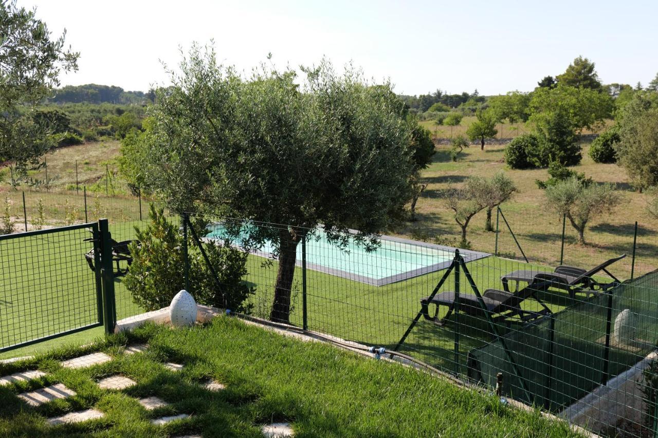 Il Borgo Delle Querce Villa Fichi Piscina Privata Мартина-Франка Экстерьер фото