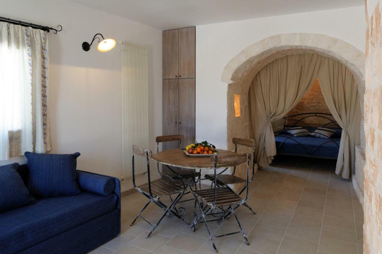 Il Borgo Delle Querce Villa Fichi Piscina Privata Мартина-Франка Экстерьер фото
