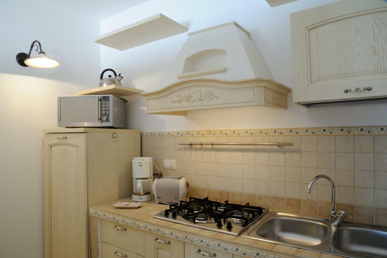 Il Borgo Delle Querce Villa Fichi Piscina Privata Мартина-Франка Экстерьер фото