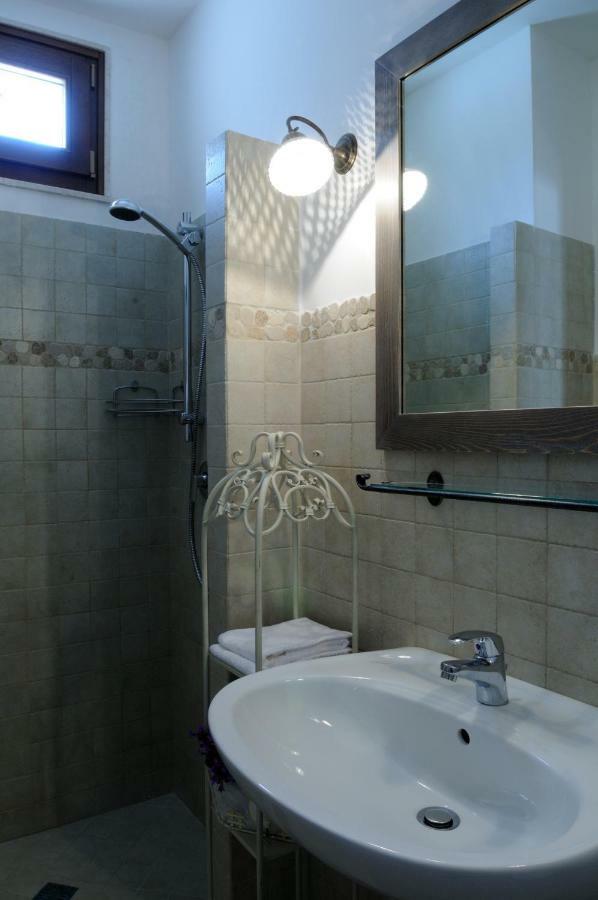 Il Borgo Delle Querce Villa Fichi Piscina Privata Мартина-Франка Экстерьер фото